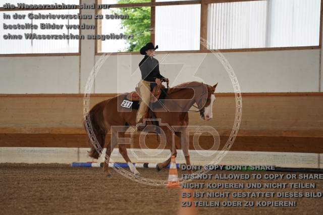 s_A_902375.JPG